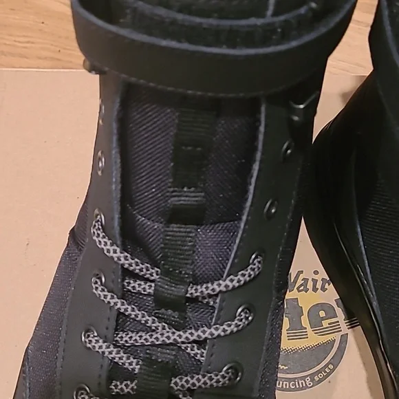 New Dr. Martens Air Wair "Combo Tech" with bounce soles size 13 - Picture 14 of 15